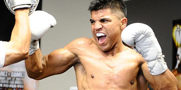 1461860899-victor-ortiz